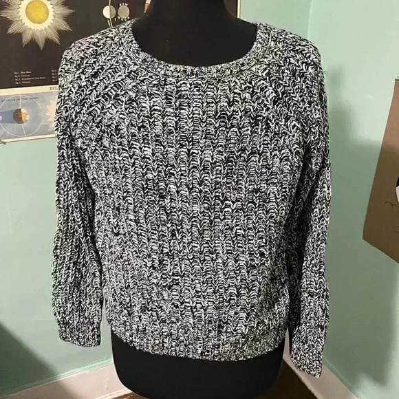 Banana republic, chunky, metallic light weight sweater petite large - Picture 3 of 7